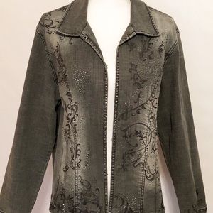 Chico’s Platinum Women’s Gray Denim Jacket. 0033